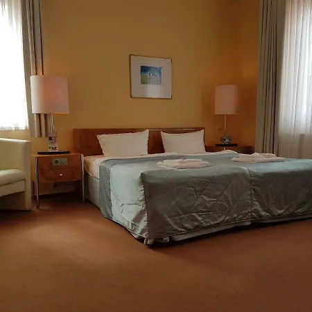 Gastehaus Sonnenstrand Monchgut