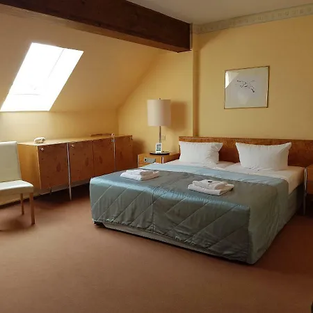 Guest house Gastehaus Sonnenstrand Monchgut Lobbe